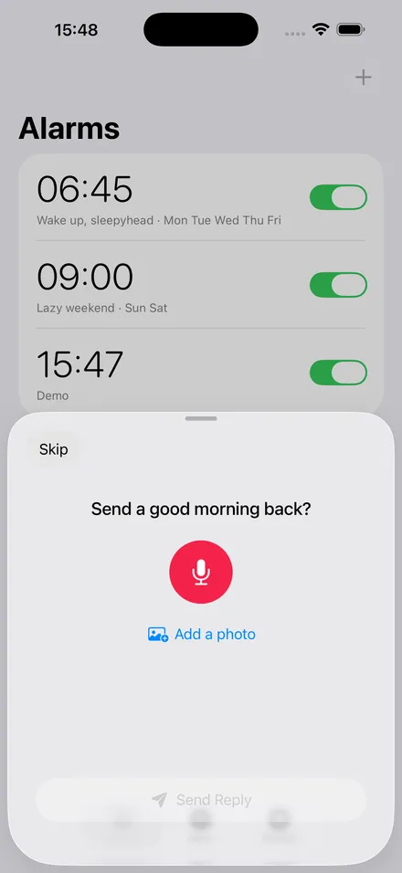 Reply screen for sending a good-morning voice message back to your partner.